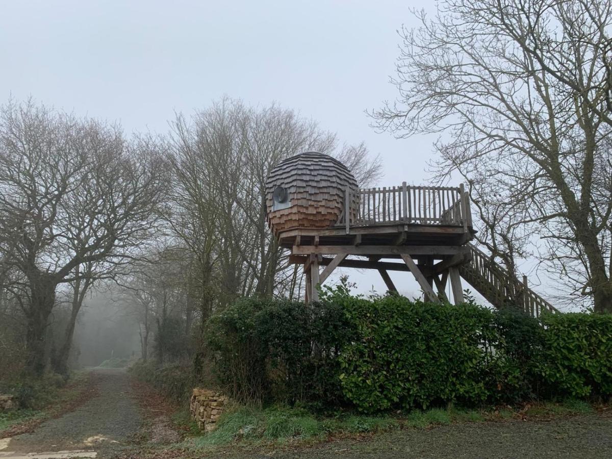 La Ville Es Renais - Ferme Et Maison D'Hotes Insolite Erquy Exterior photo